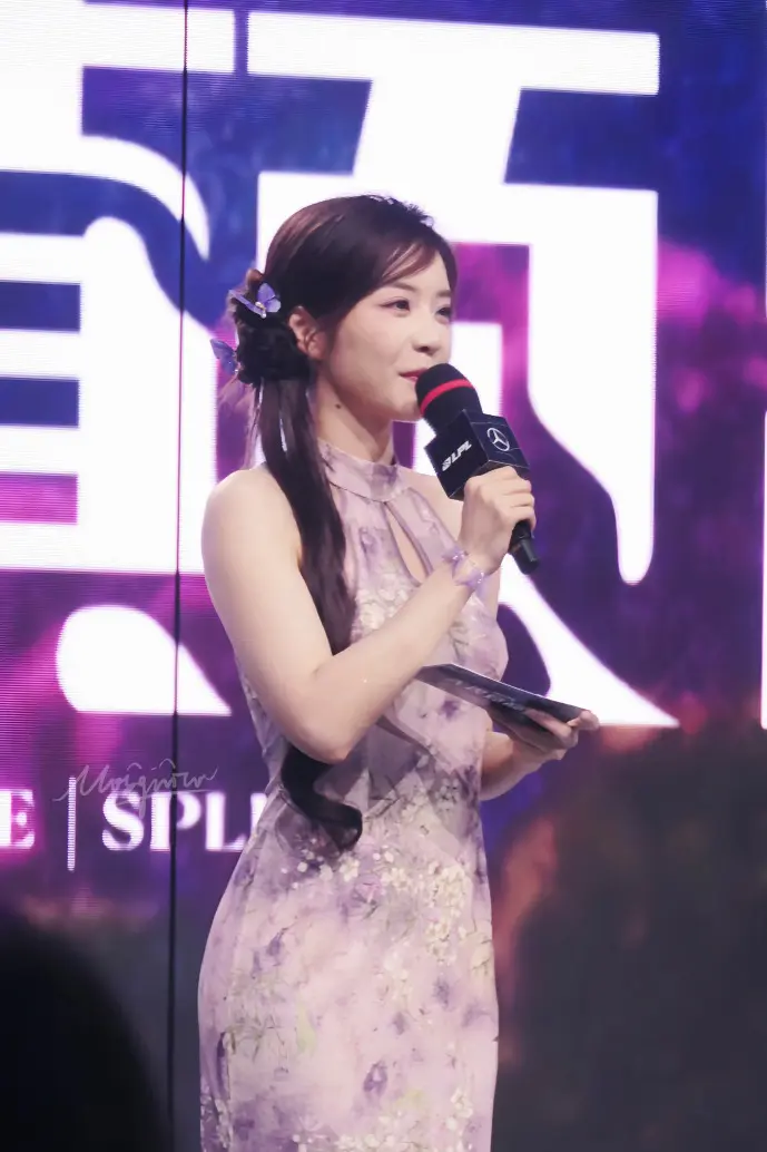 中超比赛现场与移动端数据对比